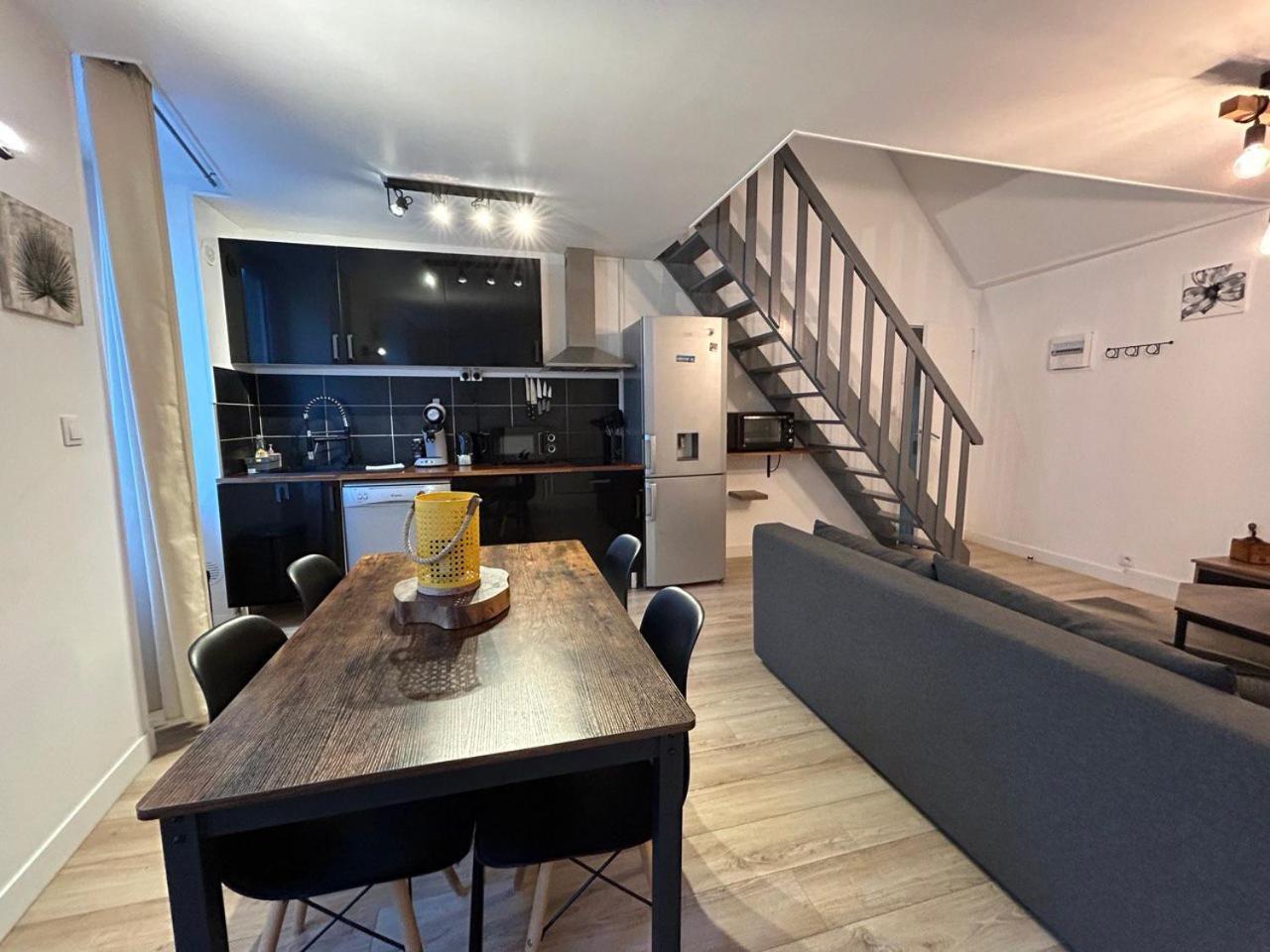 La Casa Tres - Cosy In The Very Centre Port Apartment Cherbourg-en-Cotentin Ngoại thất bức ảnh